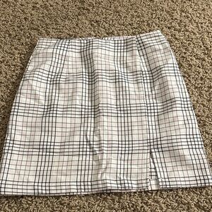 Aeropostale Black and White Grid Pencil Skirt